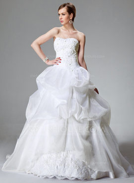 Ball-Gown Sweetheart Chapel Train Organza Satin Wedding Dress With Lace Beadwork (002000423)