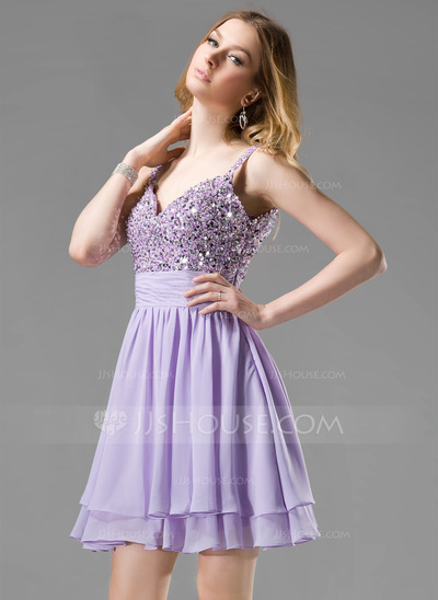 A-Line/Princess V-neck Knee-Length Chiffon Homecoming Dress With Ruffle Beading Sequins (022004341)