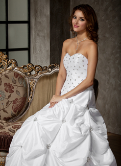 Ball-Gown Sweetheart Floor-Length Taffeta Quinceanera Dress With Ruffle Beading (021002870)