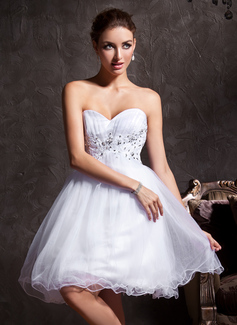 A-Line/Princess Sweetheart Short/Mini Tulle Homecoming Dress With Lace Beading (022020906)