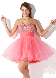 A-Line/Princess Sweetheart Short/Mini Tulle Homecoming Dress With Ruffle Beading (022009105)