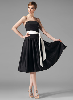 A-Line/Princess Strapless Knee-Length Satin Bridesmaid Dress With Sash (007001798)