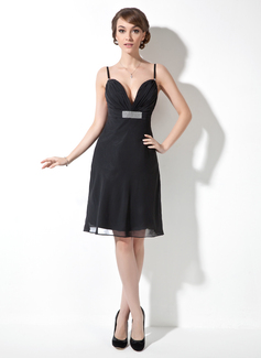 A-Line/Princess Sweetheart Knee-Length Chiffon Cocktail Dress With Ruffle Beading (016008396)