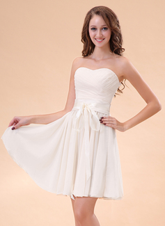 A-Line/Princess Sweetheart Short/Mini Chiffon Charmeuse Homecoming Dress With Ruffle (022014405)