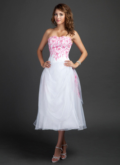 A-Line/Princess Sweetheart Tea-Length Organza Homecoming Dress With Embroidered Ruffle Beading (022015347)