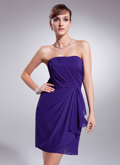 Sheath Strapless Short/Mini Chiffon Homecoming Dress With Ruffle (022010569)