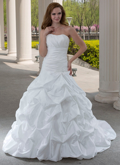 Ball-Gown Sweetheart Chapel Train Taffeta Wedding Dress With Ruffle Lace Beadwork (002012223)