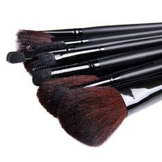 Professional Makeup Brush with Free Leather Pouch (046008197)