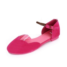 Leatherette Flat Heel Closed Toe Flats With Chain (086026068)
