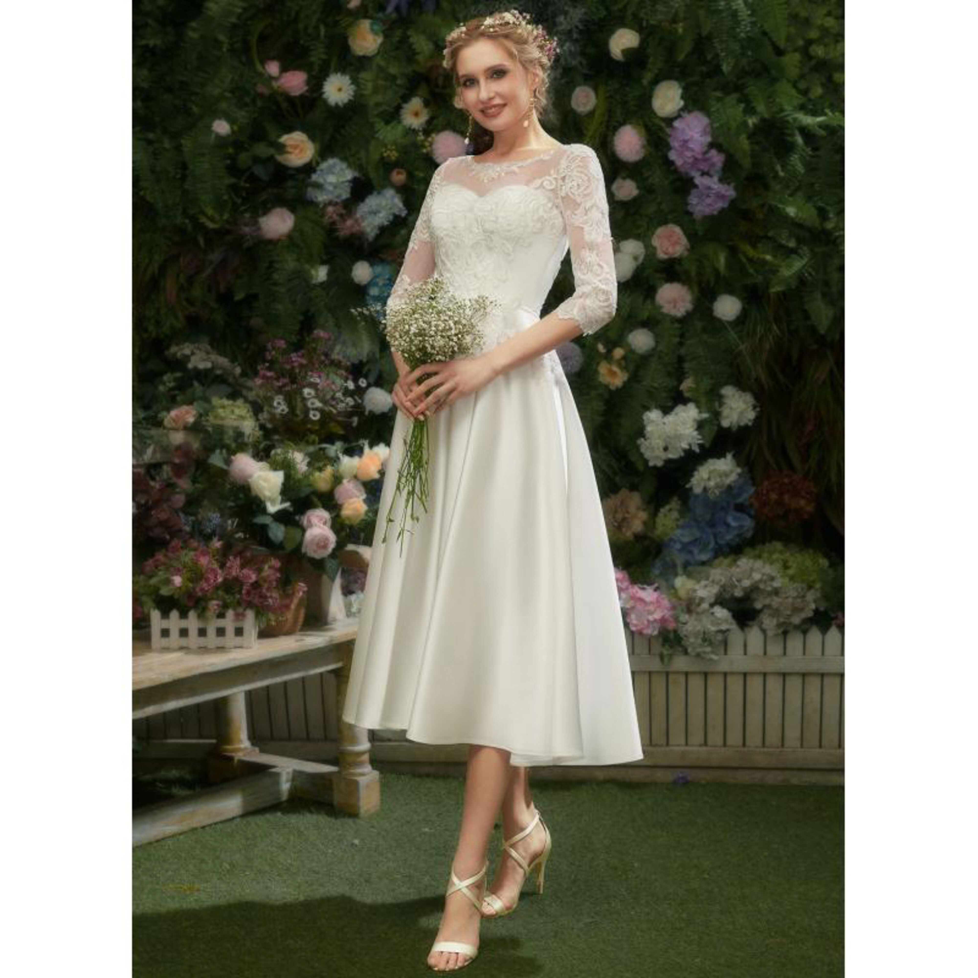 off the shoulder white lace maxi dress Giselle White Lace Off The Shoulder Maxi Dress – Mara Blak