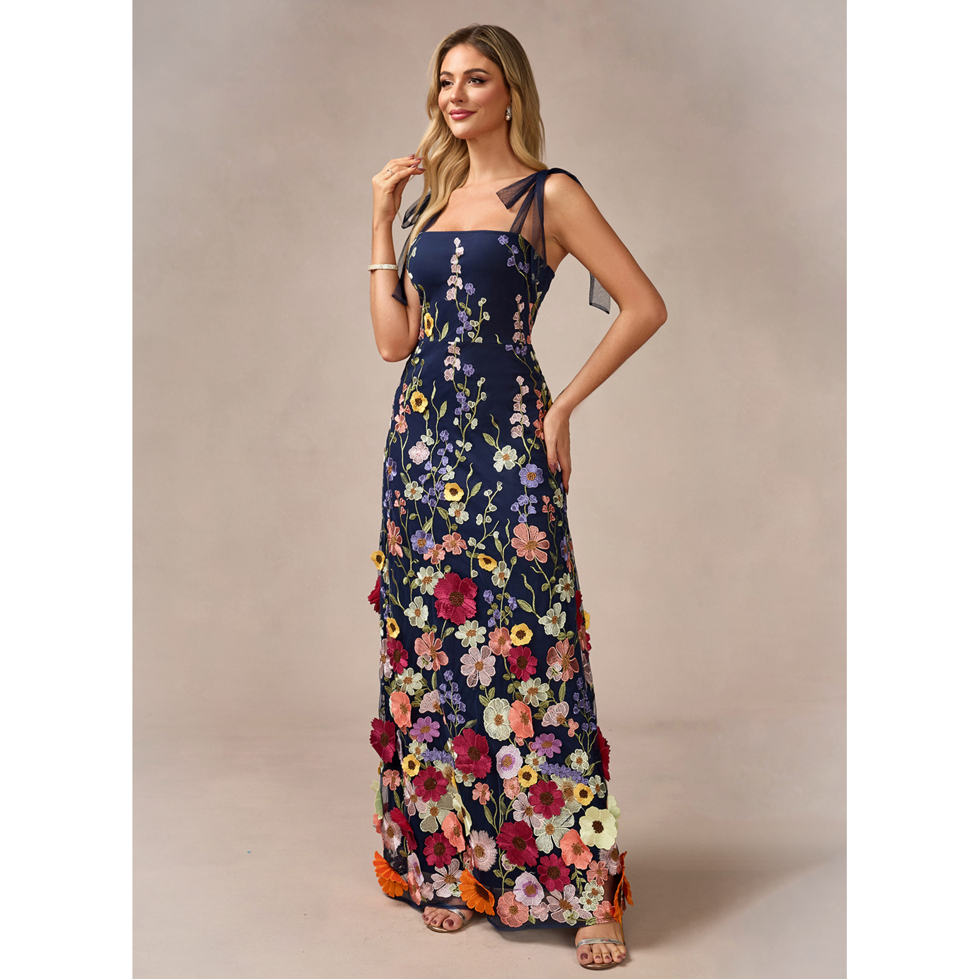 Walela Flower Lace Maxi Dress | JJ's House