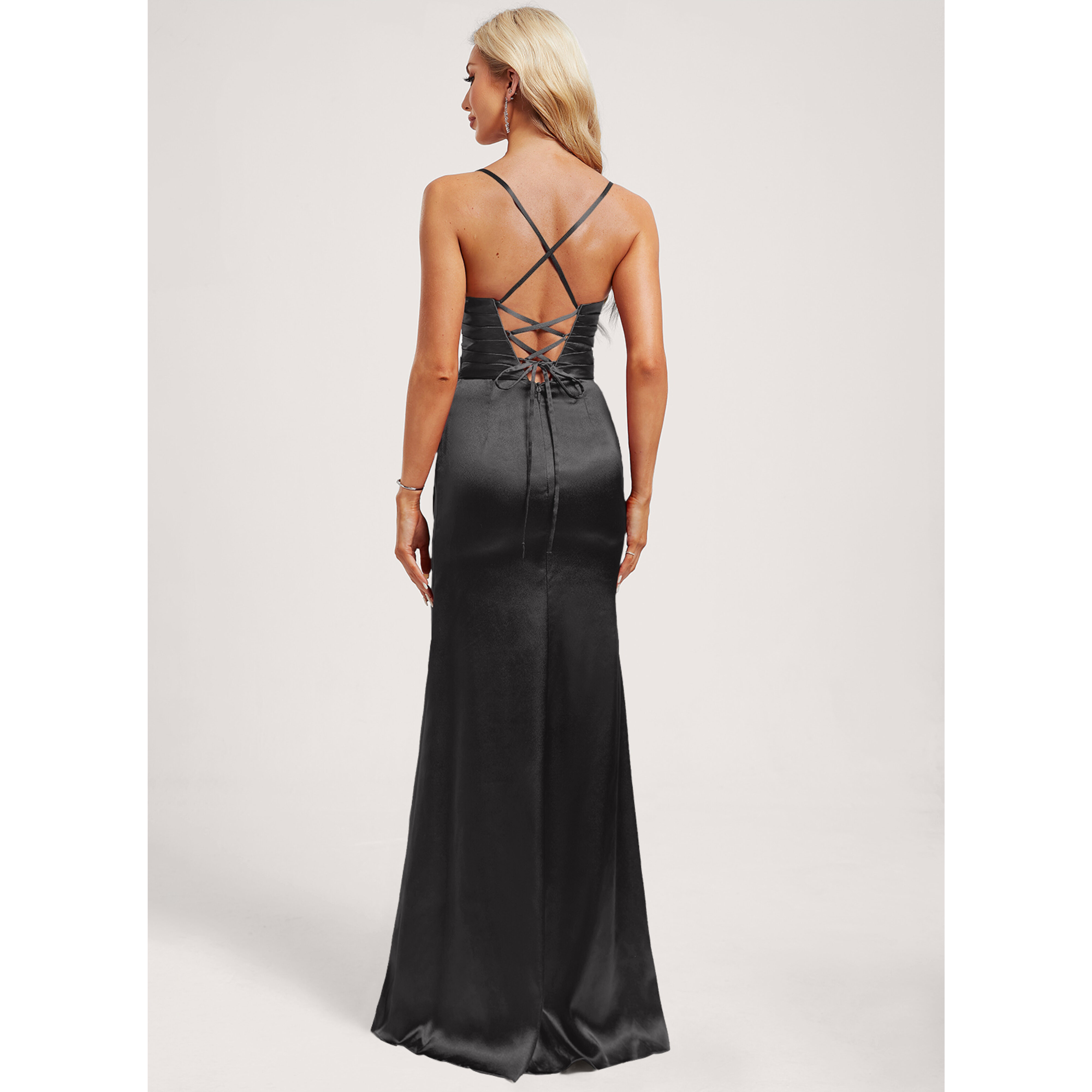Selah Trumpet/Mermaid Square Spaghetti Straps Ruffle Stretch Satin