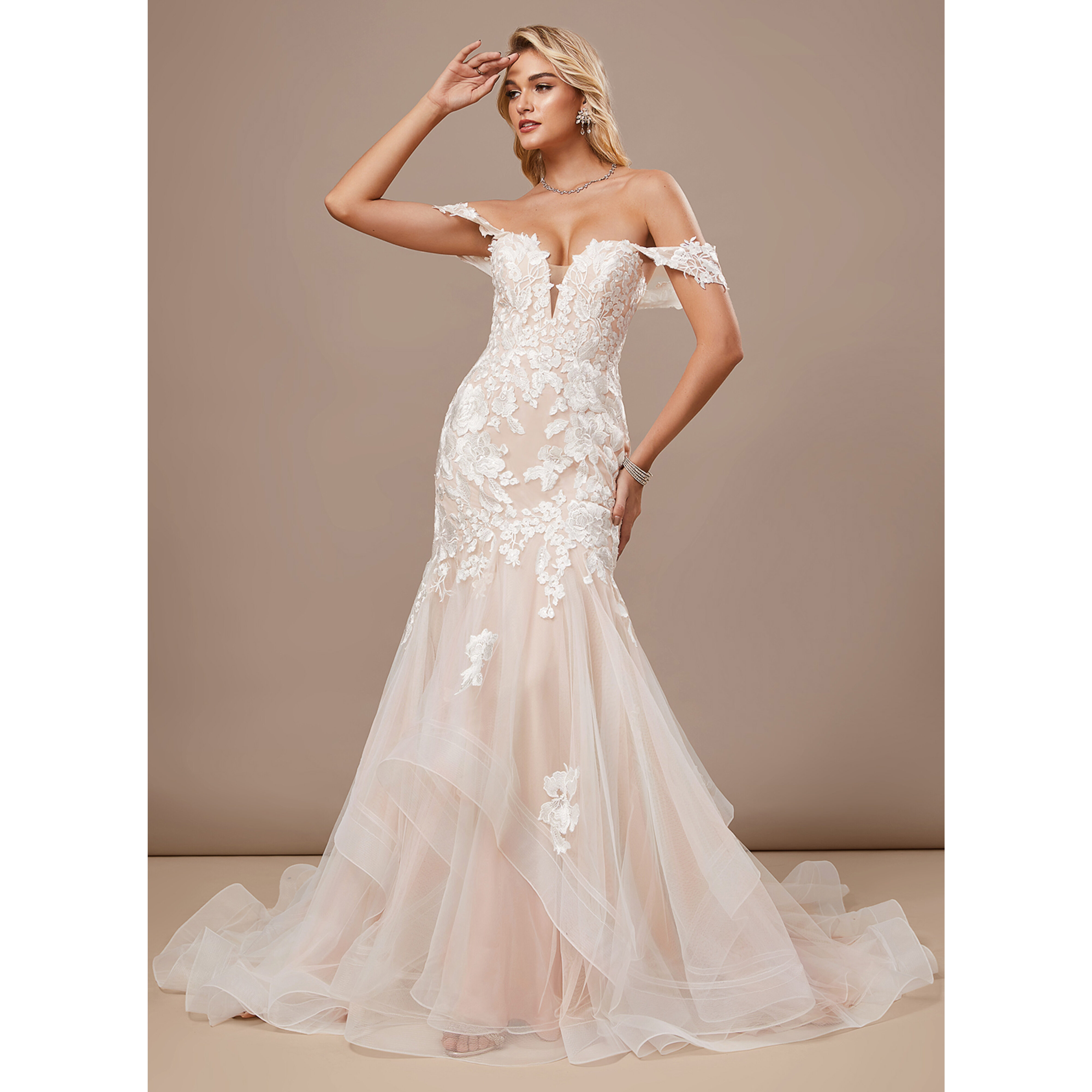 Nea Trumpet/Mermaid Off the Shoulder Strapless Lace Wedding Dress