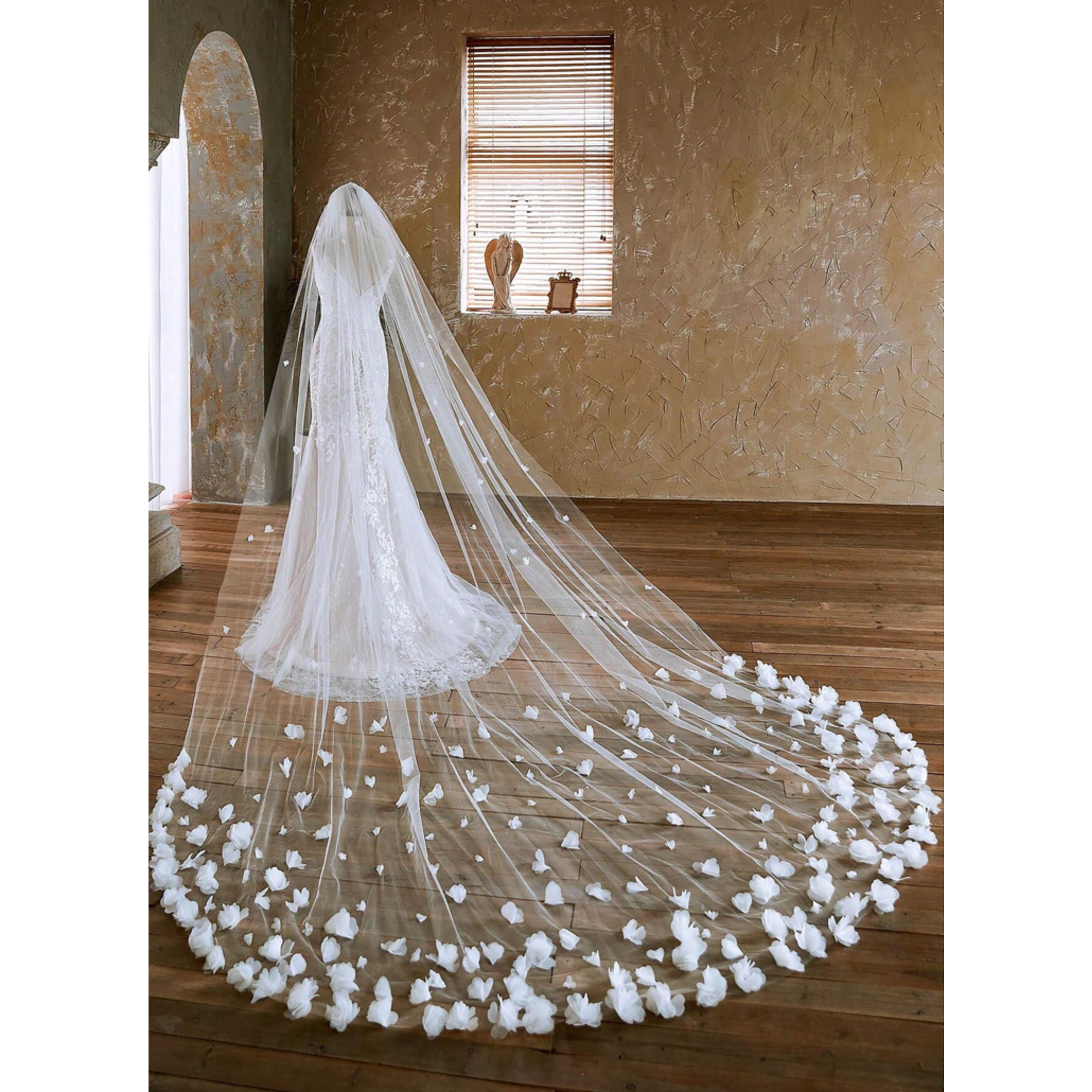 JJ's House Wedding Veils (311668) | JJ's House